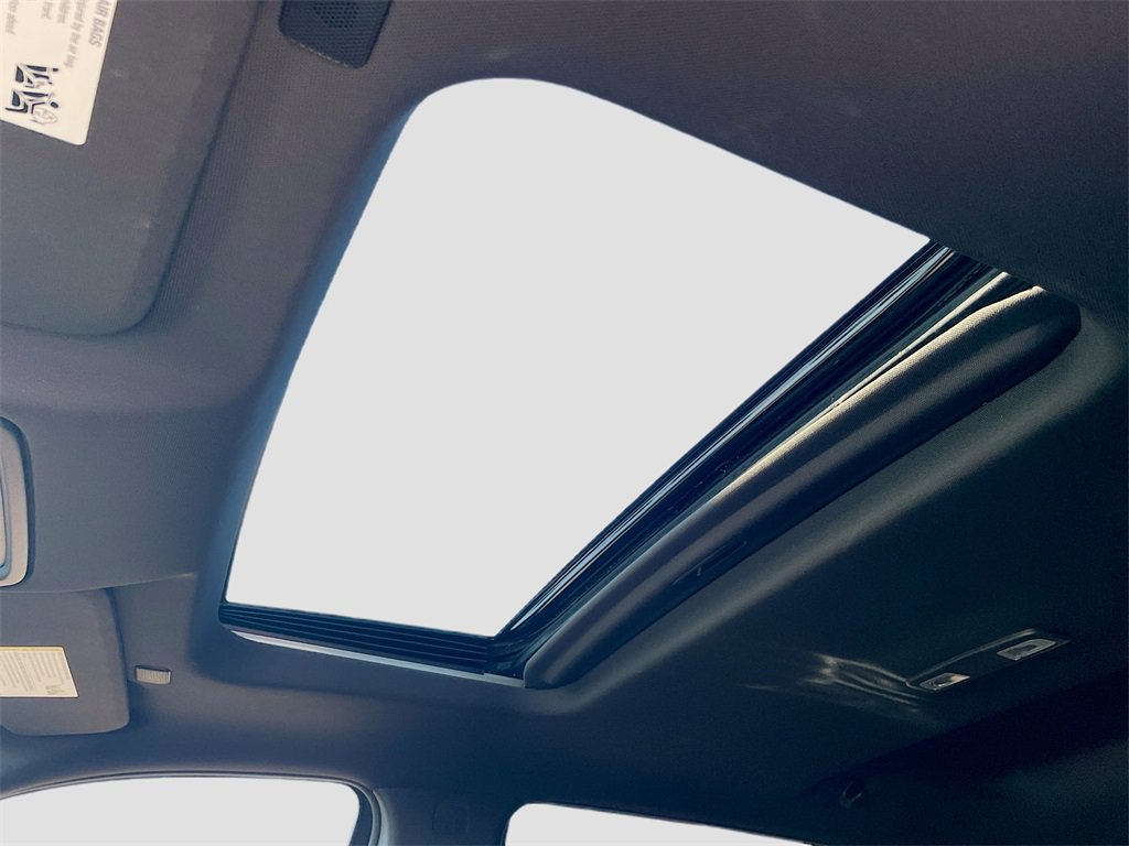 Certified 2025 GMC Sierra 2500 AT4 w/ AT4 Premium Plus Package image 17