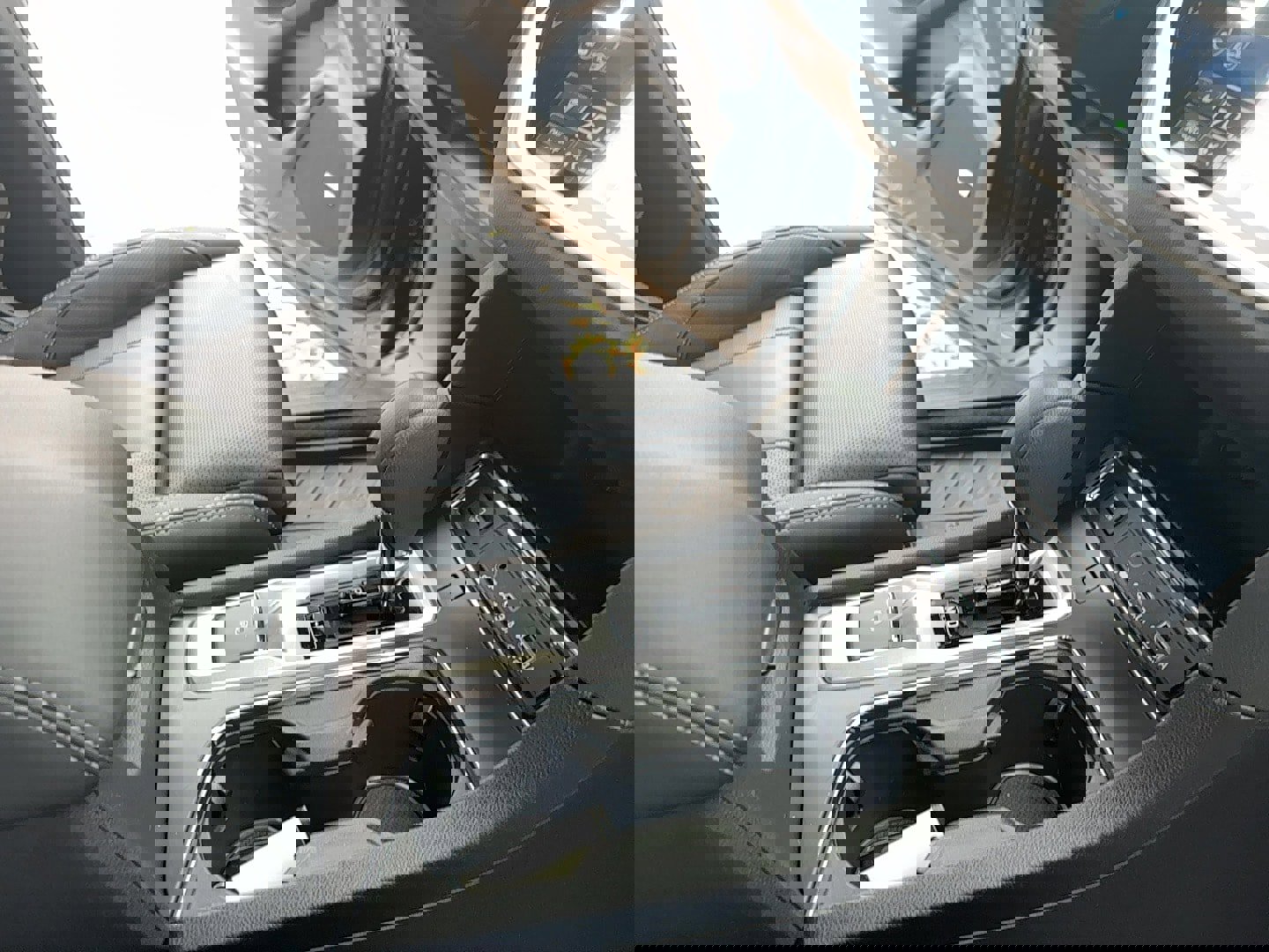 Certified 2025 Subaru Ascent Limited w/ Popular Package #2 image 17