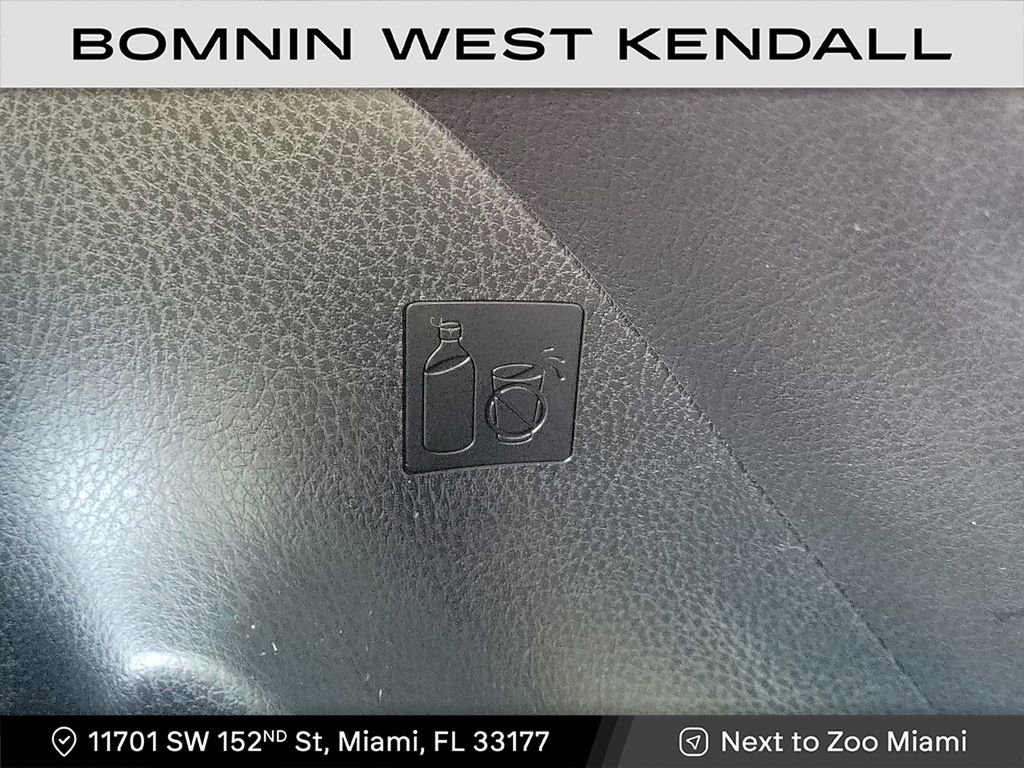 Used 2025 Toyota Camry LE image 29