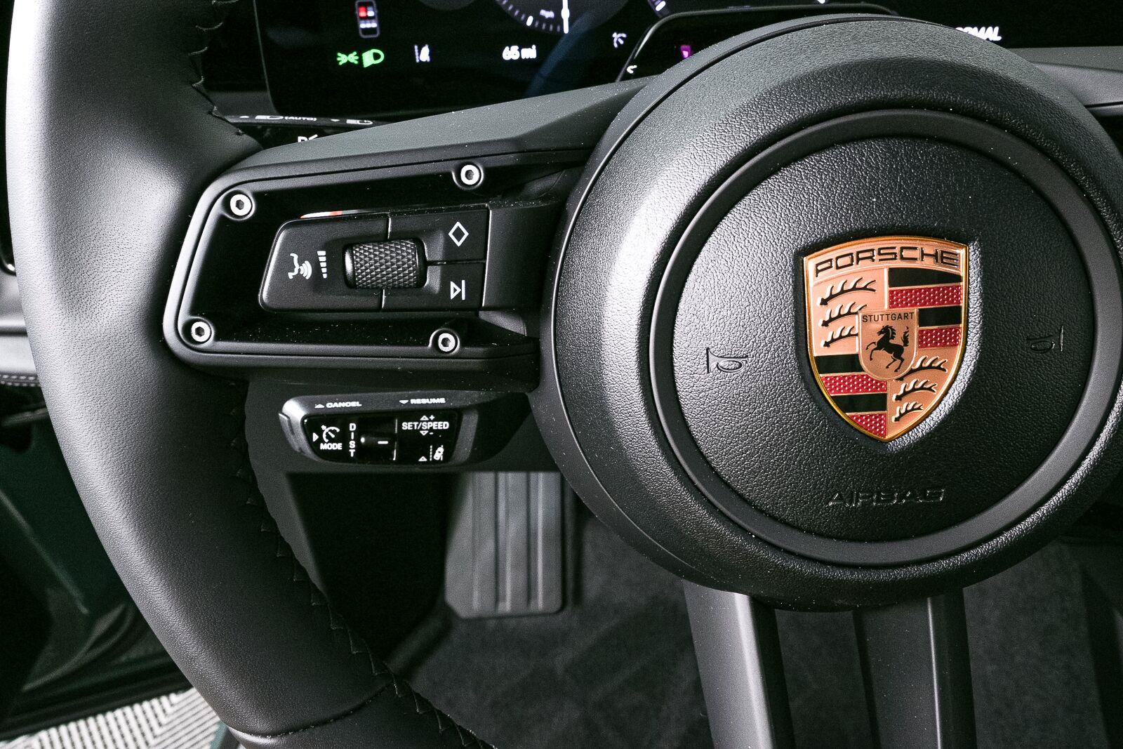 New 2026 Porsche Cayenne Electric AWD/4WD image 11