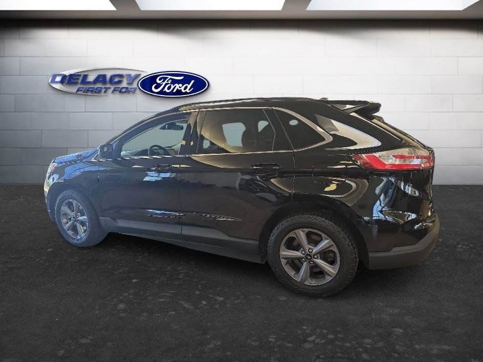 Used 2022 Ford Edge SEL w/ Sport Appearance Package AWD/4WD image 4