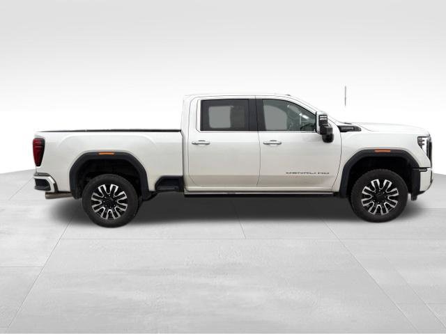 Certified 2025 GMC Sierra 2500 Denali Ultimate AWD/4WD image 6