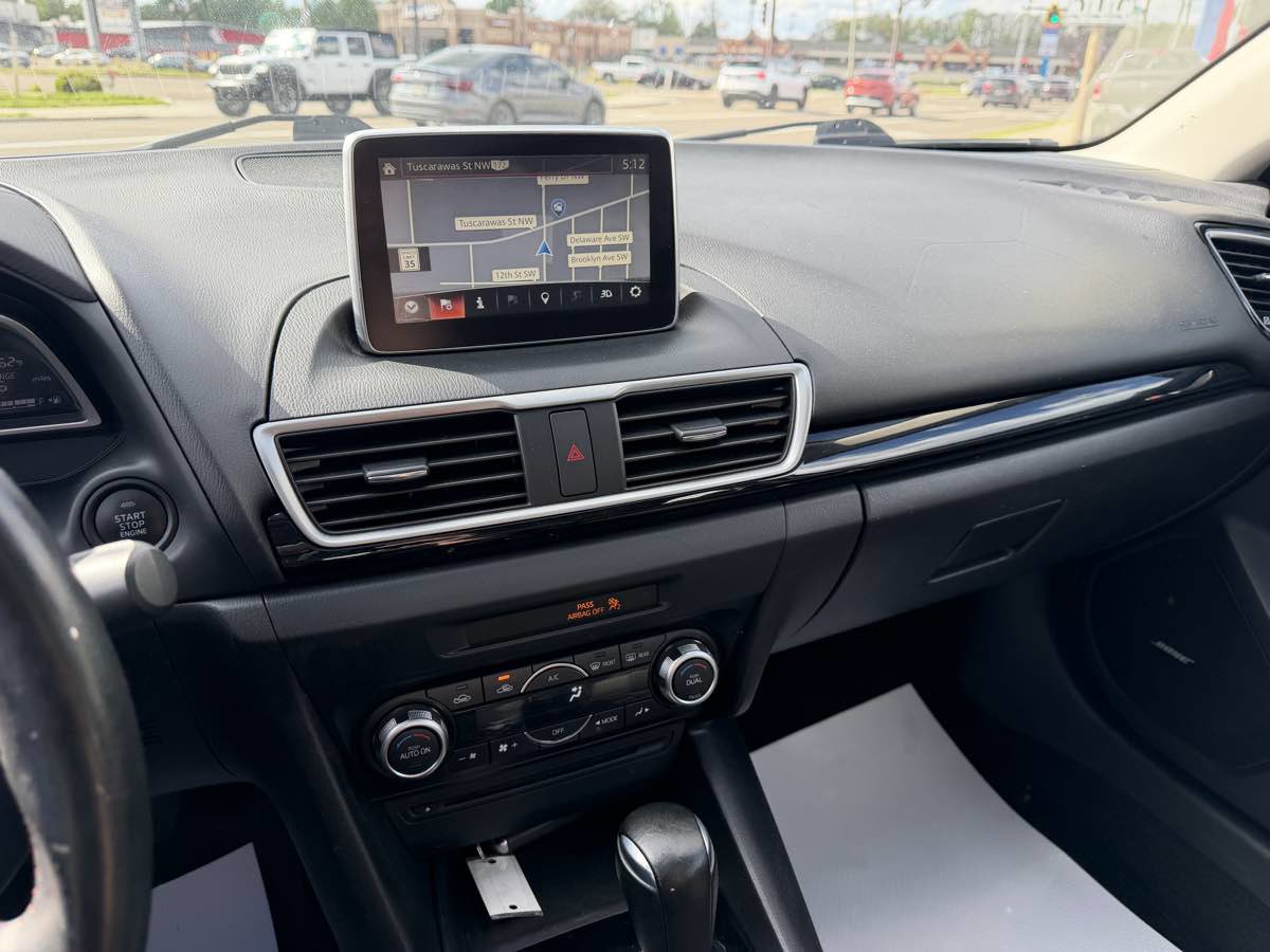 Used 2016 MAZDA MAZDA3 i Touring w/ Popular Equipment Package FWD image 24