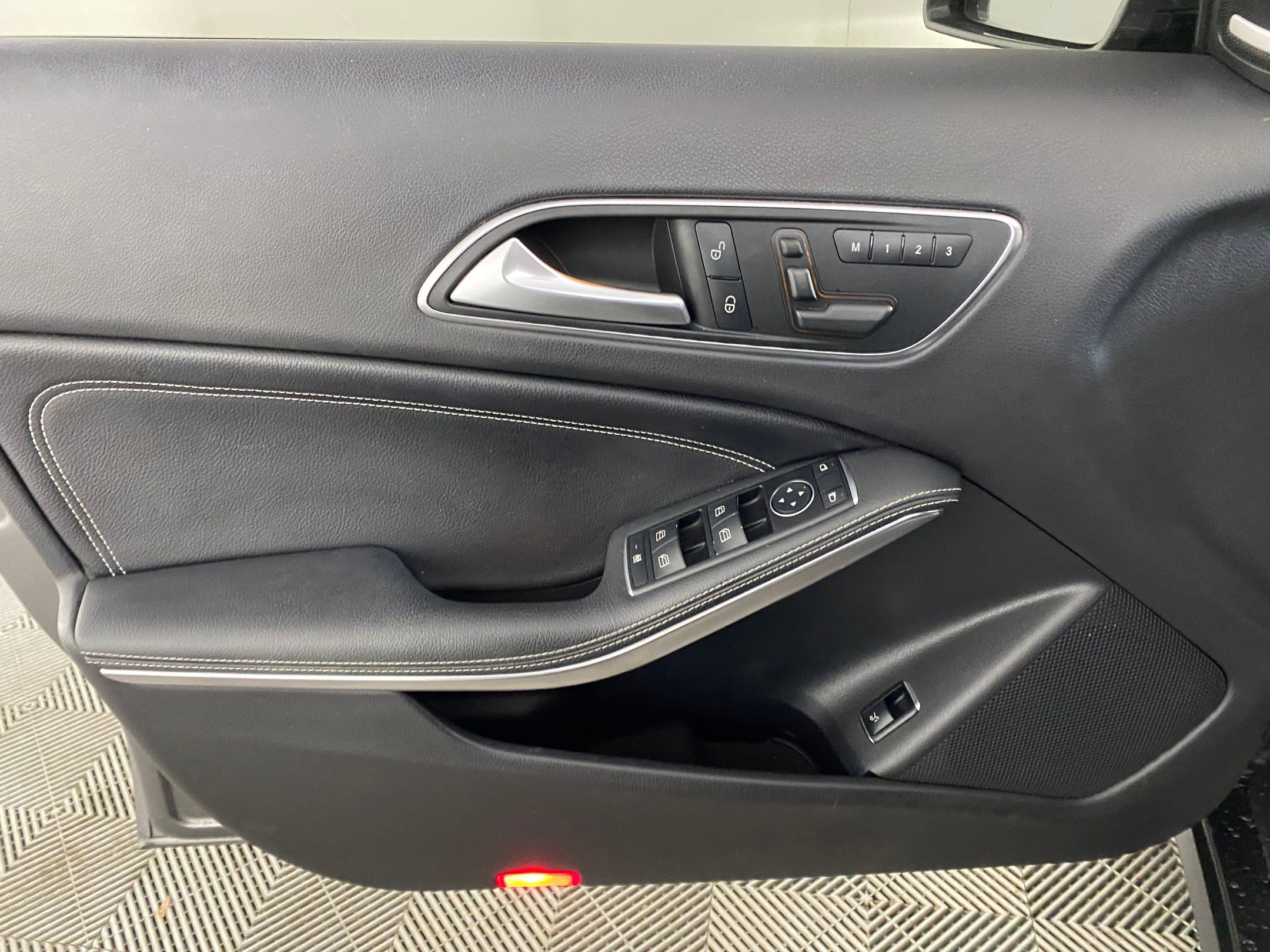 Certified 2017 Mercedes-Benz GLA 250 image 11