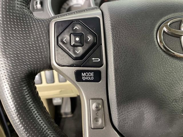 Used 2014 Toyota Tacoma 4x4 Double Cab w/ SR5 Package image 17