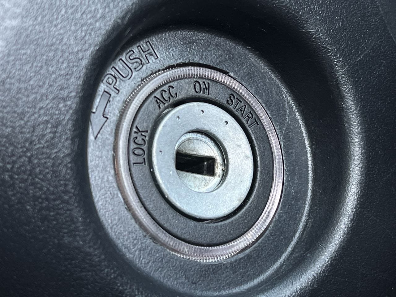 Used 2021 Toyota Camry LE FWD image 19