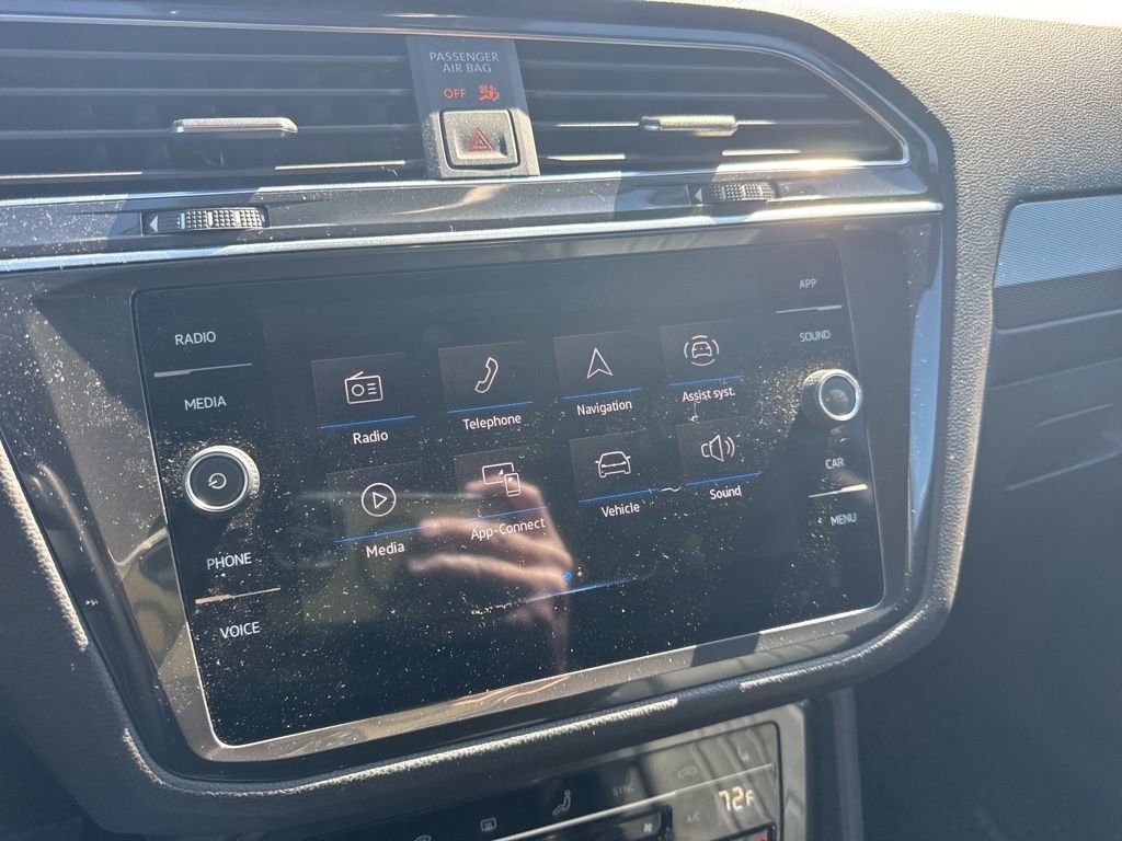 Used 2023 Volkswagen Tiguan SE image 15