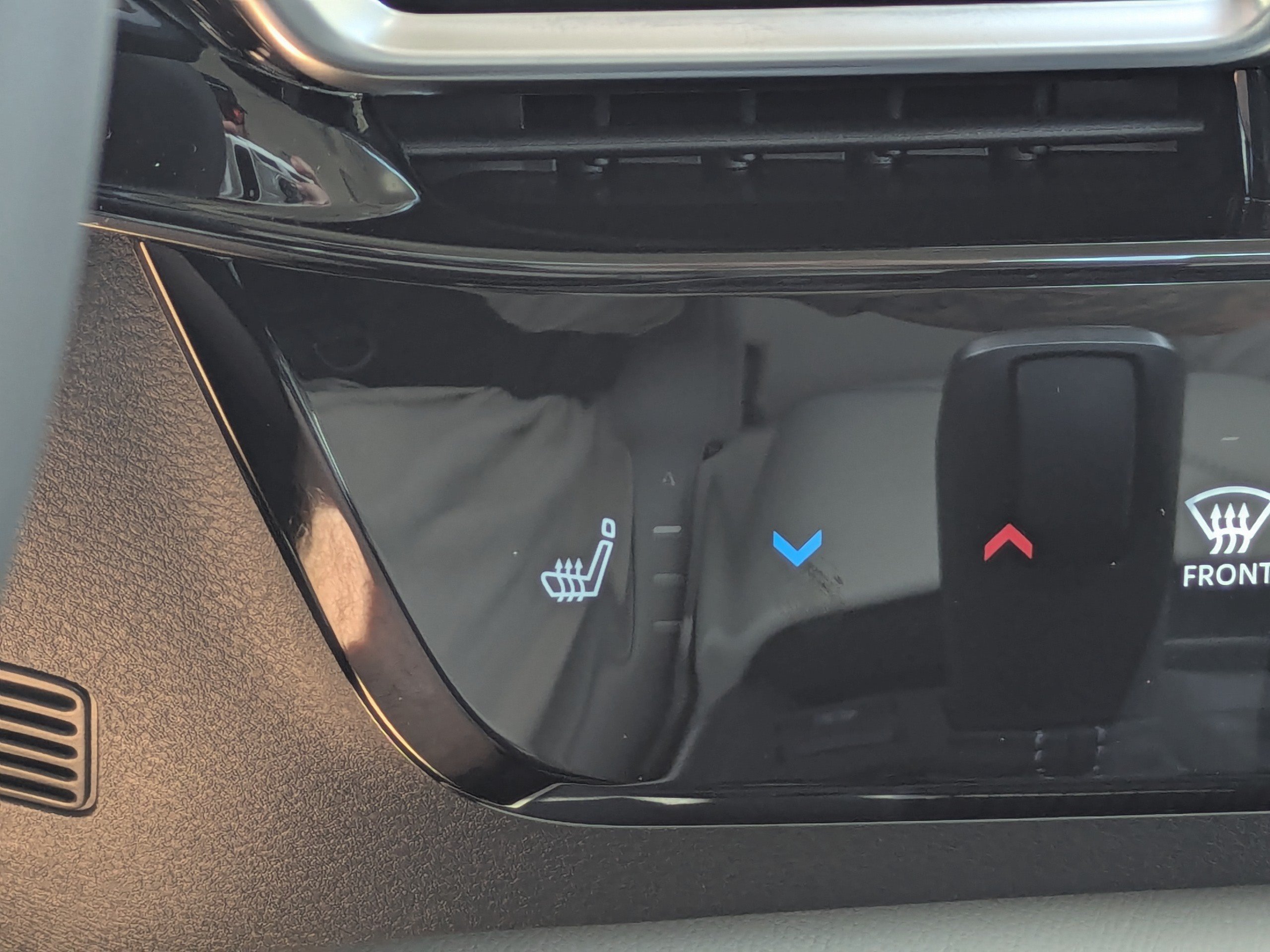 New 2026 Nissan Sentra SL w/ Floor Mat Package FWD image 23