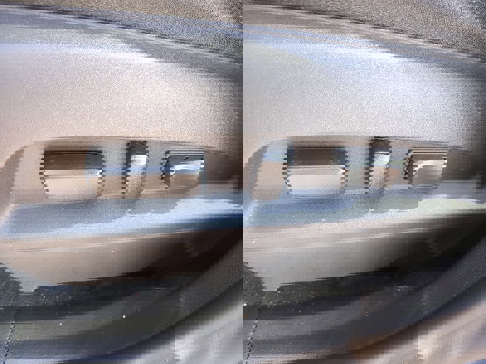 Used 2016 GMC Terrain SLE image 17