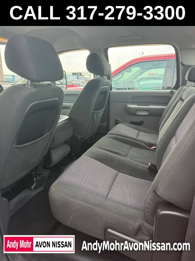 Used 2011 Chevrolet Silverado 3500 W/T AWD/4WD image 6