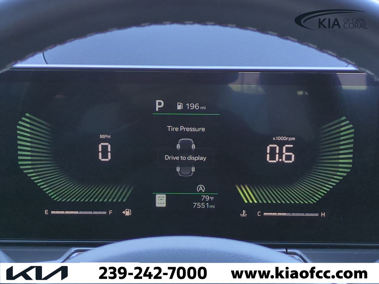 Used 2025 Kia Sorento S w/ Panoramic Sunroof Package image 29