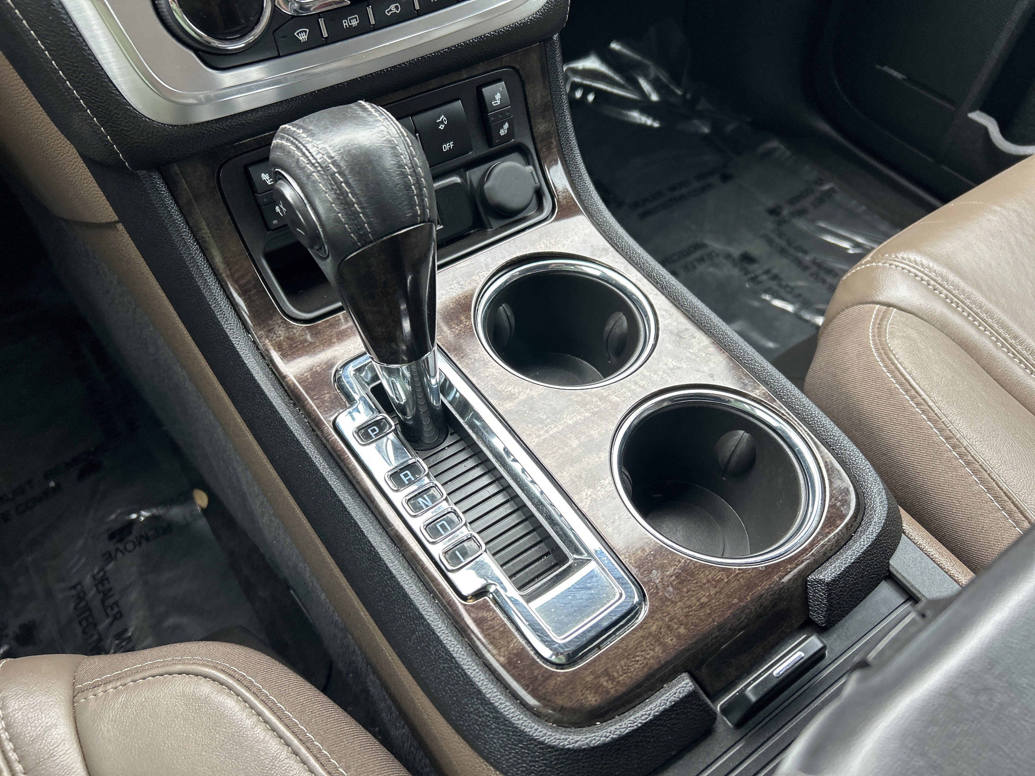 Used 2017 GMC Acadia Limited SLT image 27