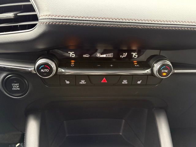 Used 2022 MAZDA MAZDA3 s image 29