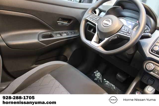 Used 2025 Nissan Versa SV w/ Trunk Package image 10