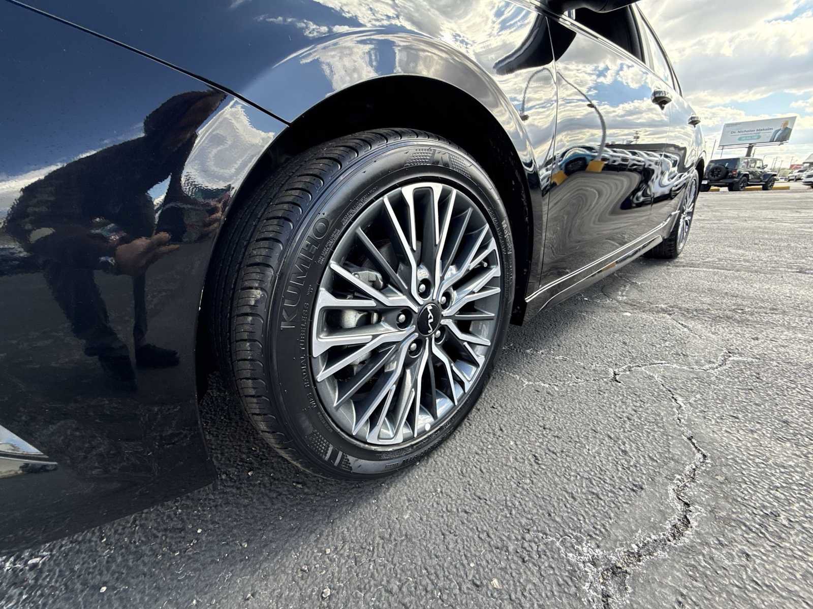 Used 2024 Kia Forte GT-Line w/ GT-Line Premium Package FWD image 19