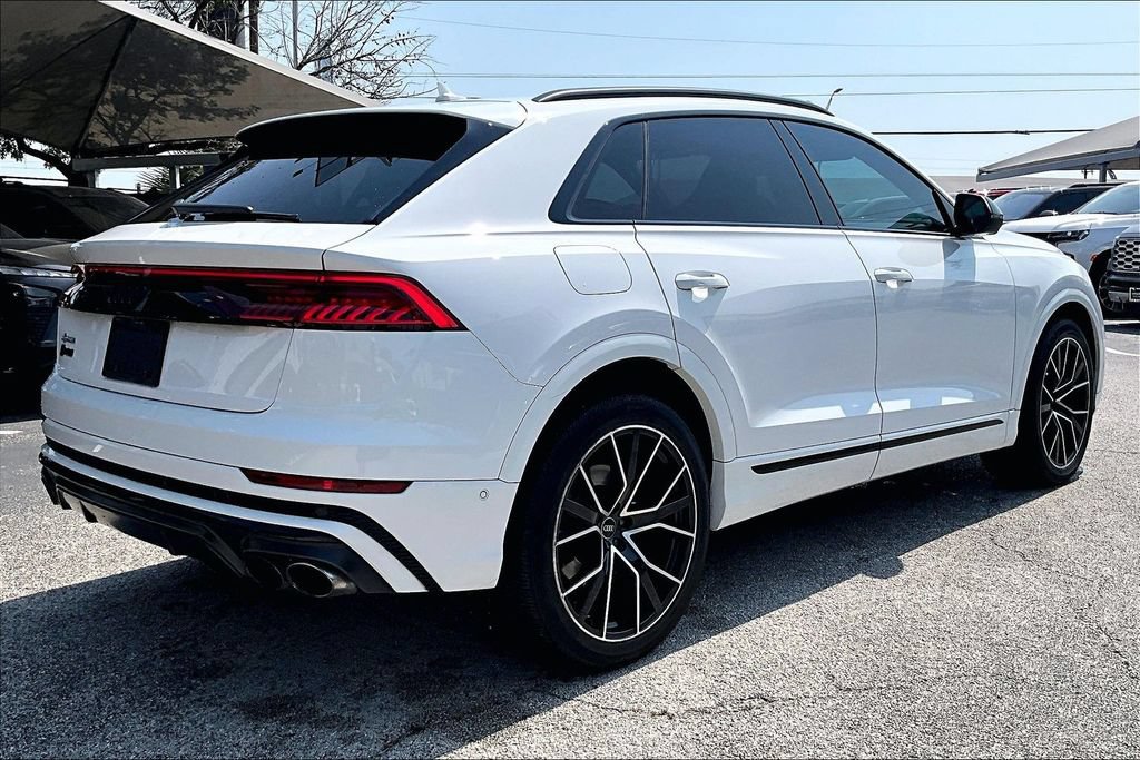 Used 2023 Audi SQ8 Prestige w/ Prestige Package AWD/4WD image 8