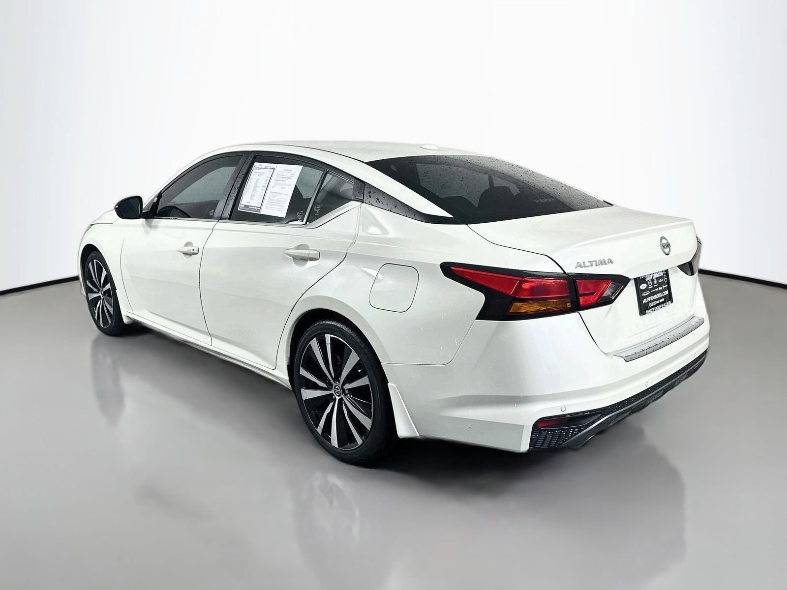 Used 2022 Nissan Altima 2.5 SR FWD image 5
