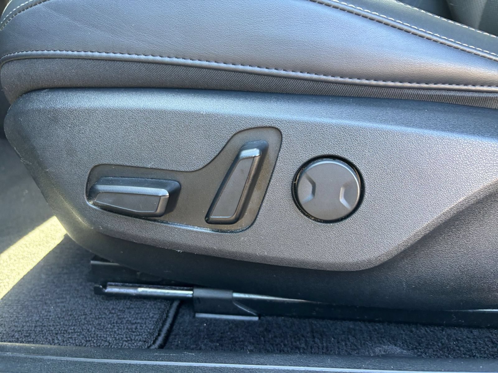 Used 2024 Kia EV6 Wind RWD image 27