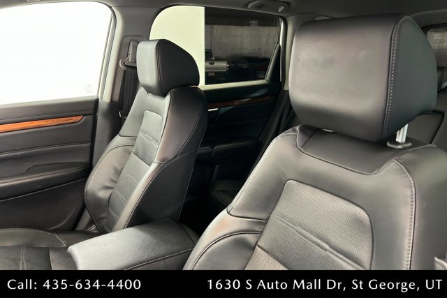 Used 2020 Honda CR-V Touring image 16