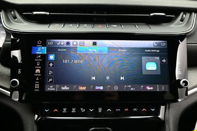 New 2026 Jeep Grand Cherokee Altitude AWD/4WD image 30