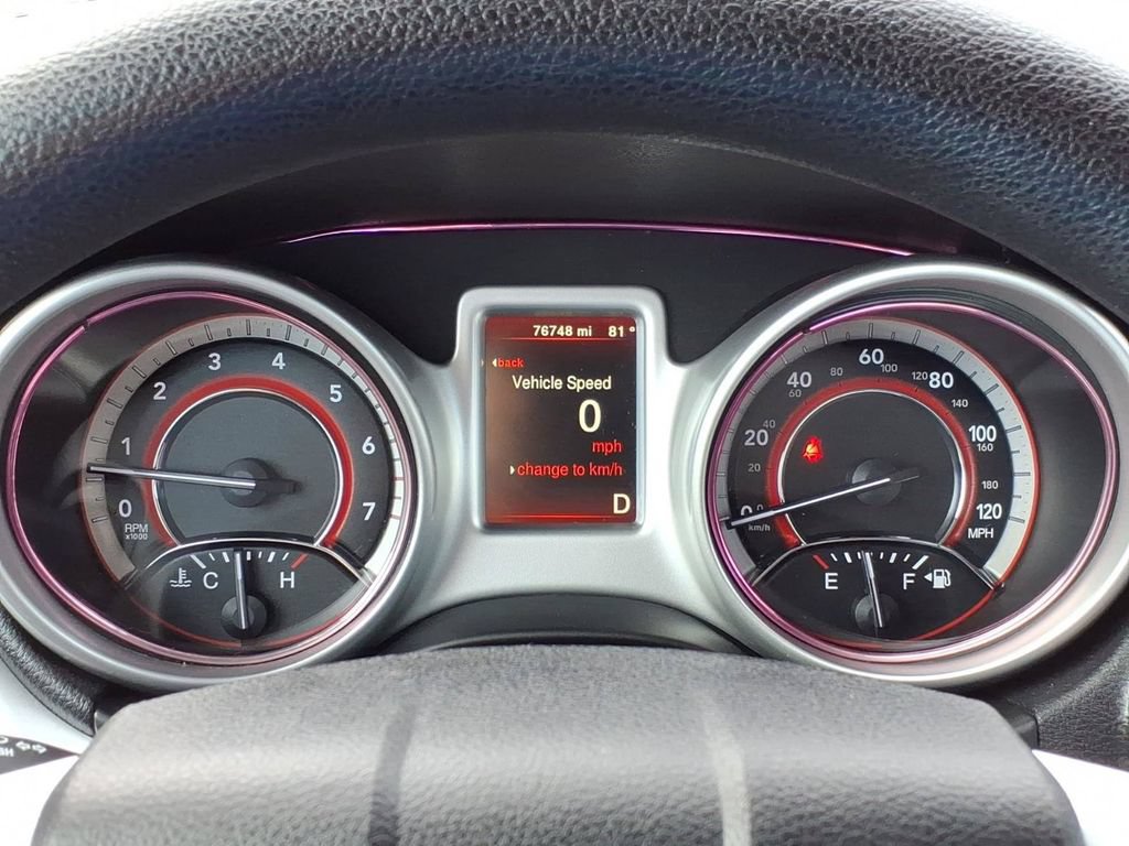 Used 2020 Dodge Journey SE w/ Blacktop Package FWD image 22