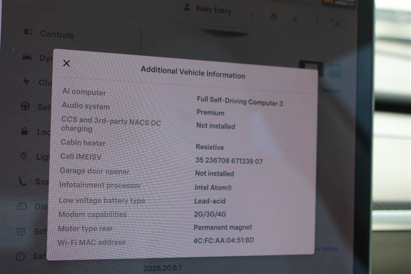 Used 2018 Tesla Model 3 Mid Range RWD image 17