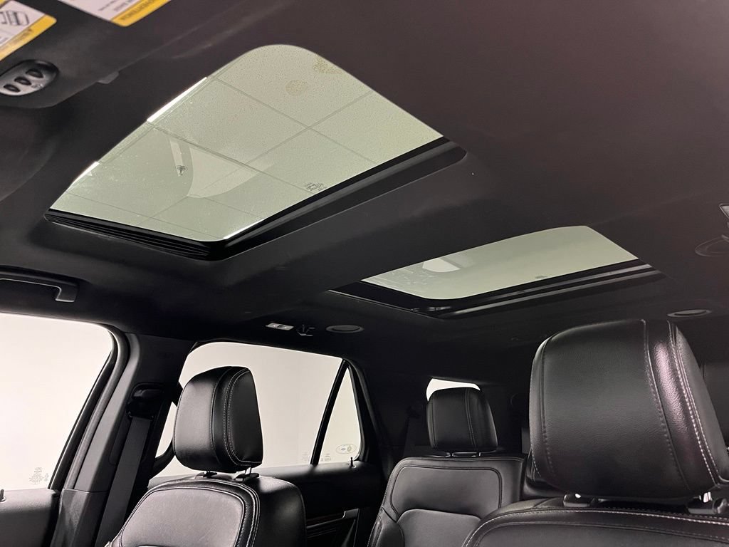 Used 2018 Ford Explorer Limited AWD/4WD image 41