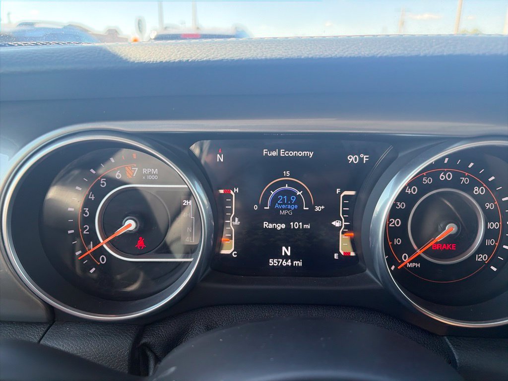 Used 2018 Jeep Wrangler Unlimited Sahara AWD/4WD image 20