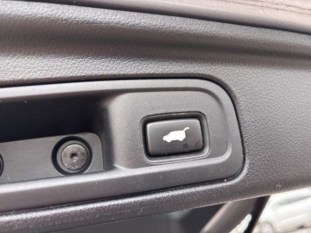 Used 2016 Honda Pilot Touring image 34