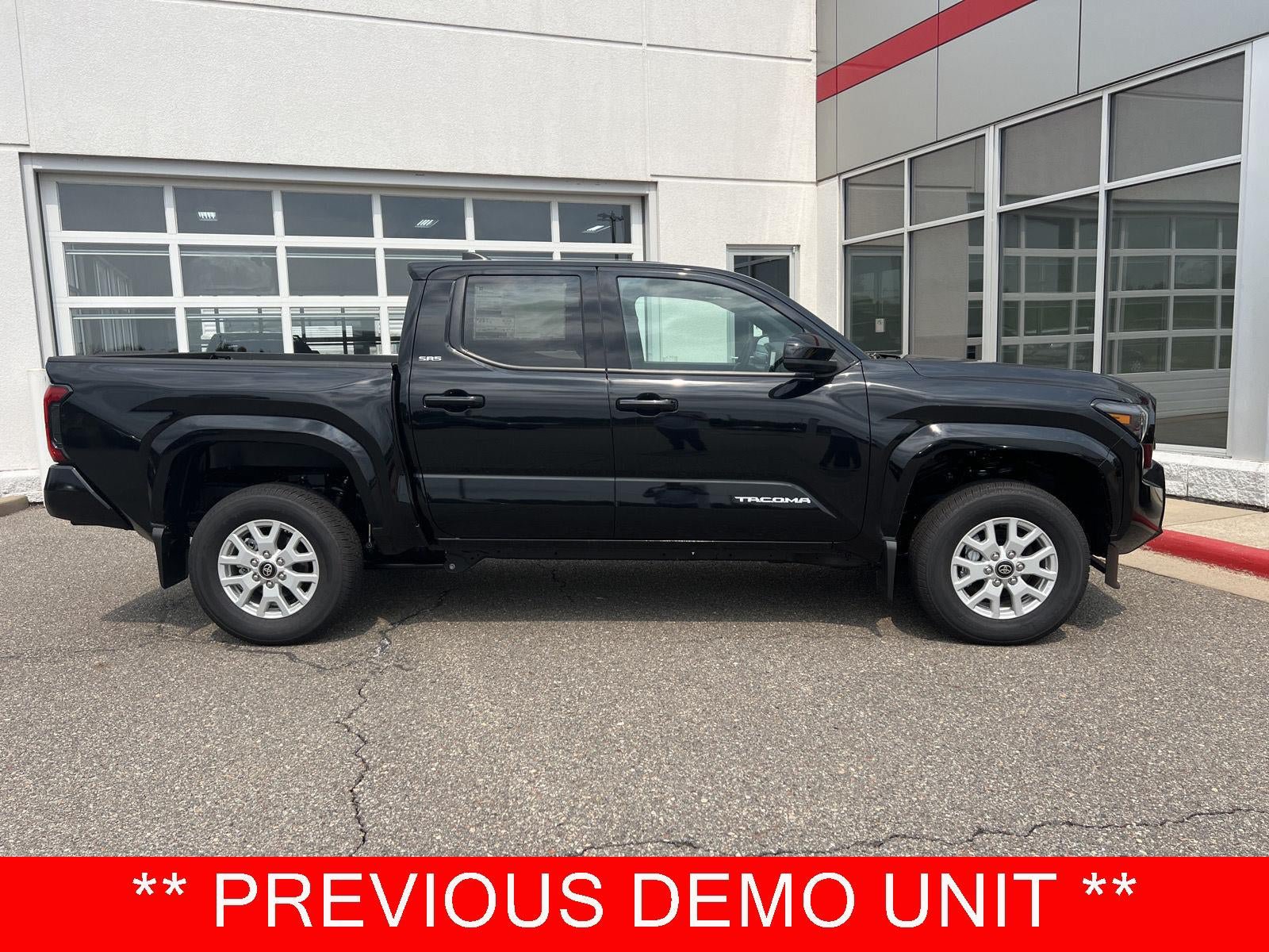 Used 2026 Toyota Tacoma SR5