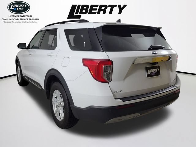 Certified 2021 Ford Explorer XLT w/ Equipment Group 202A AWD/4WD image 5