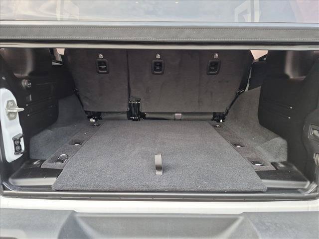 Used 2024 Jeep Wrangler Unlimited Sport AWD/4WD image 6