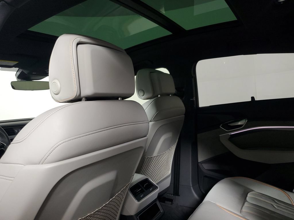 Used 2024 Audi Q8 e-tron Prestige w/ Prestige Package AWD/4WD image 13