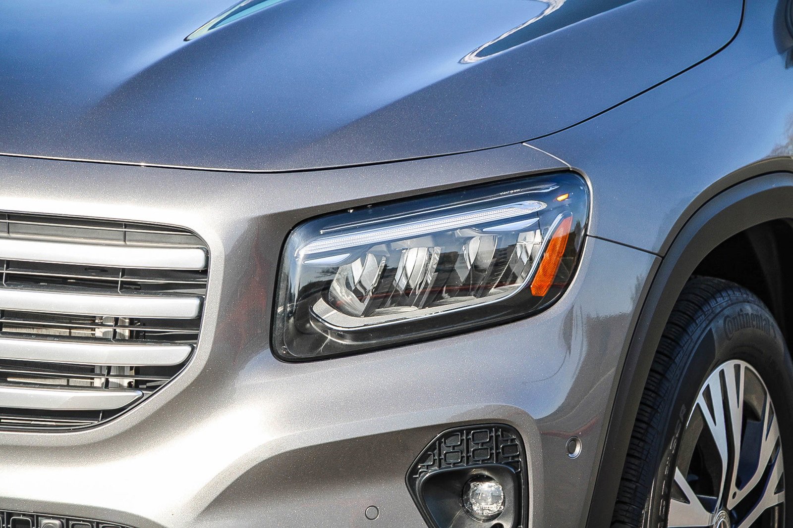 Certified 2025 Mercedes-Benz GLB 250 4MATIC image 8