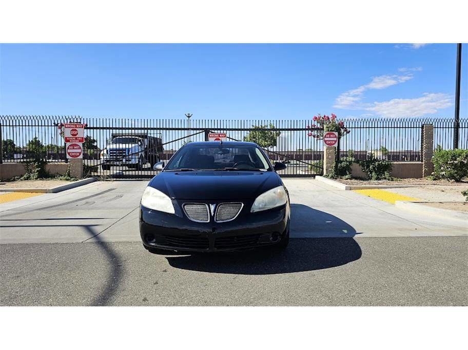 Used 2009 Pontiac G6 Sedan w/ Sport Package 1 image 2