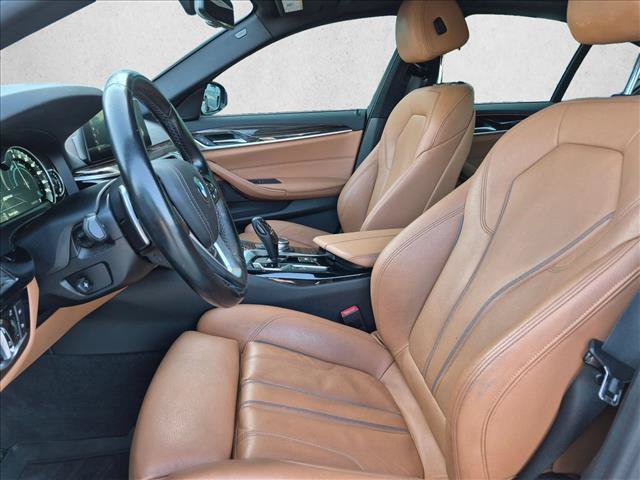 Used 2019 BMW 530e xDrive AWD/4WD image 11
