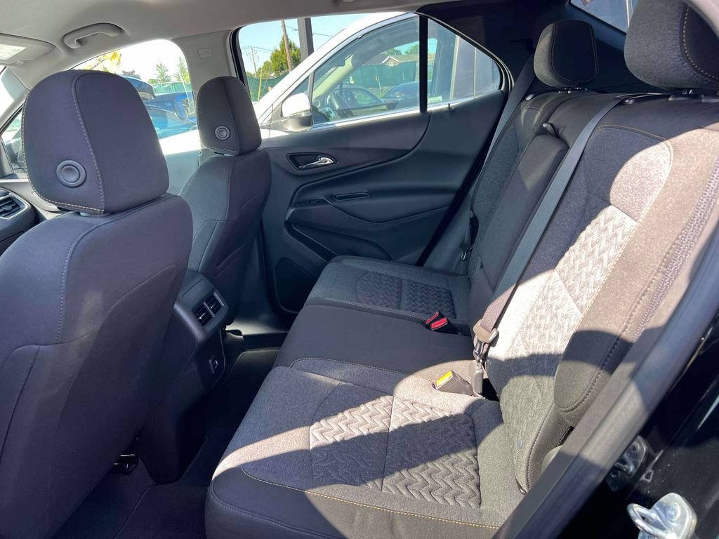 Used 2023 Chevrolet Equinox LT AWD/4WD image 11