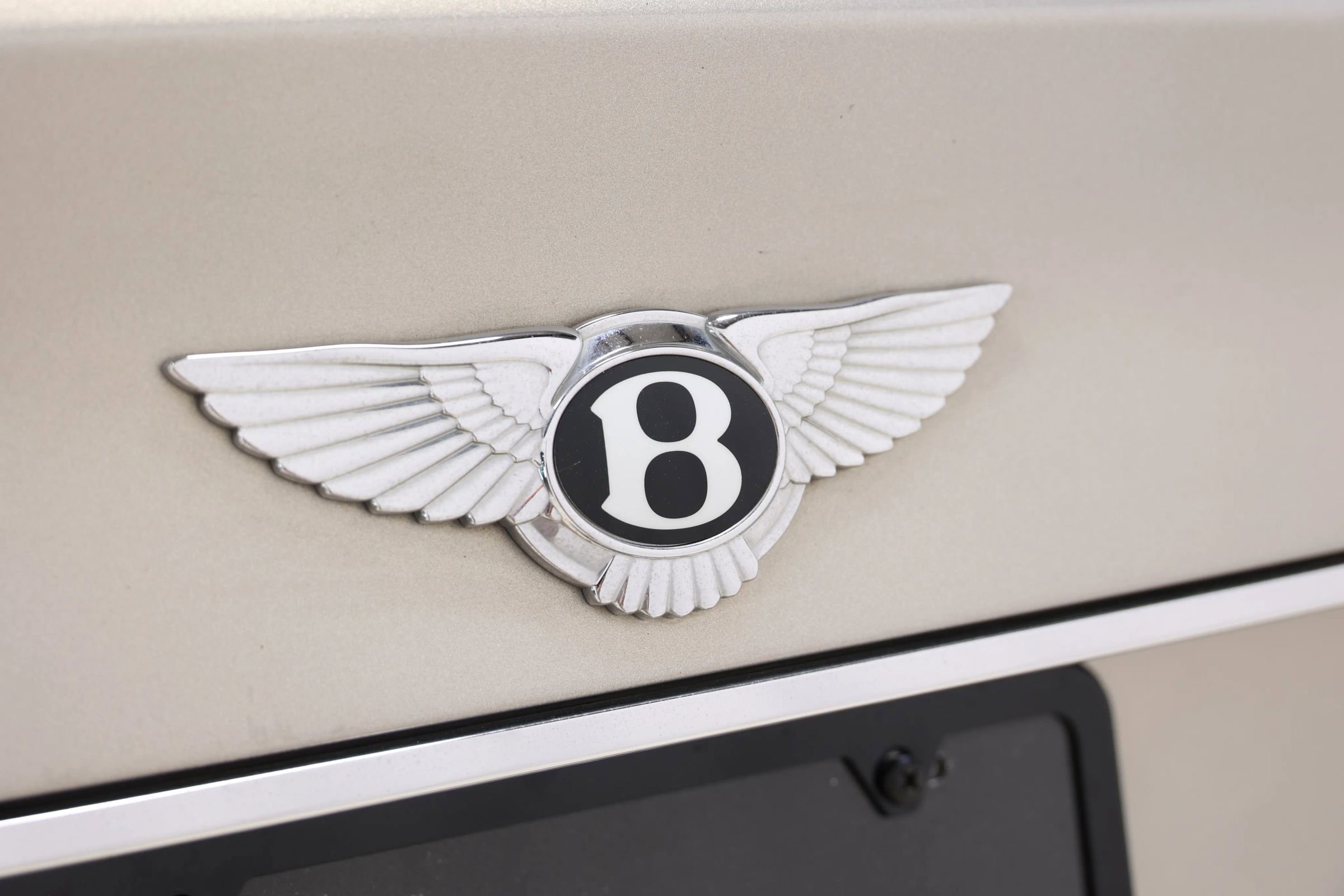 Used 2017 Bentley Bentayga image 75