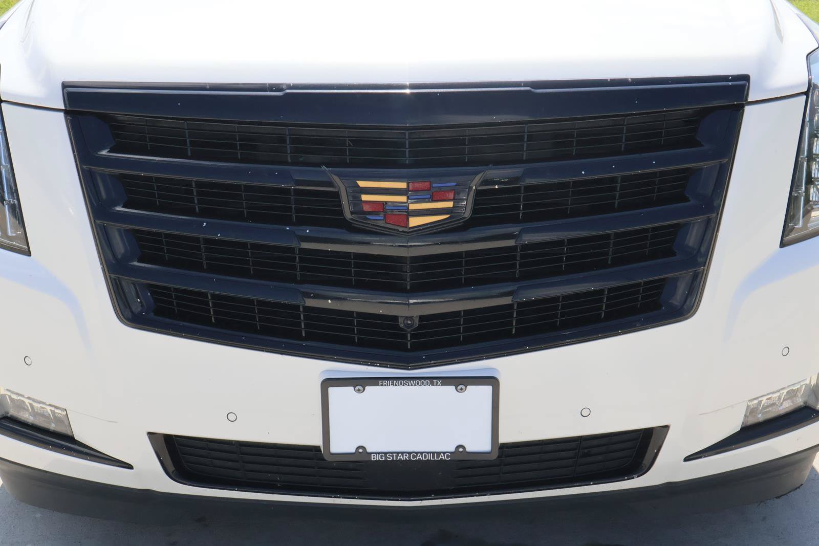 Used 2020 Cadillac Escalade ESV Premium Luxury RWD image 8
