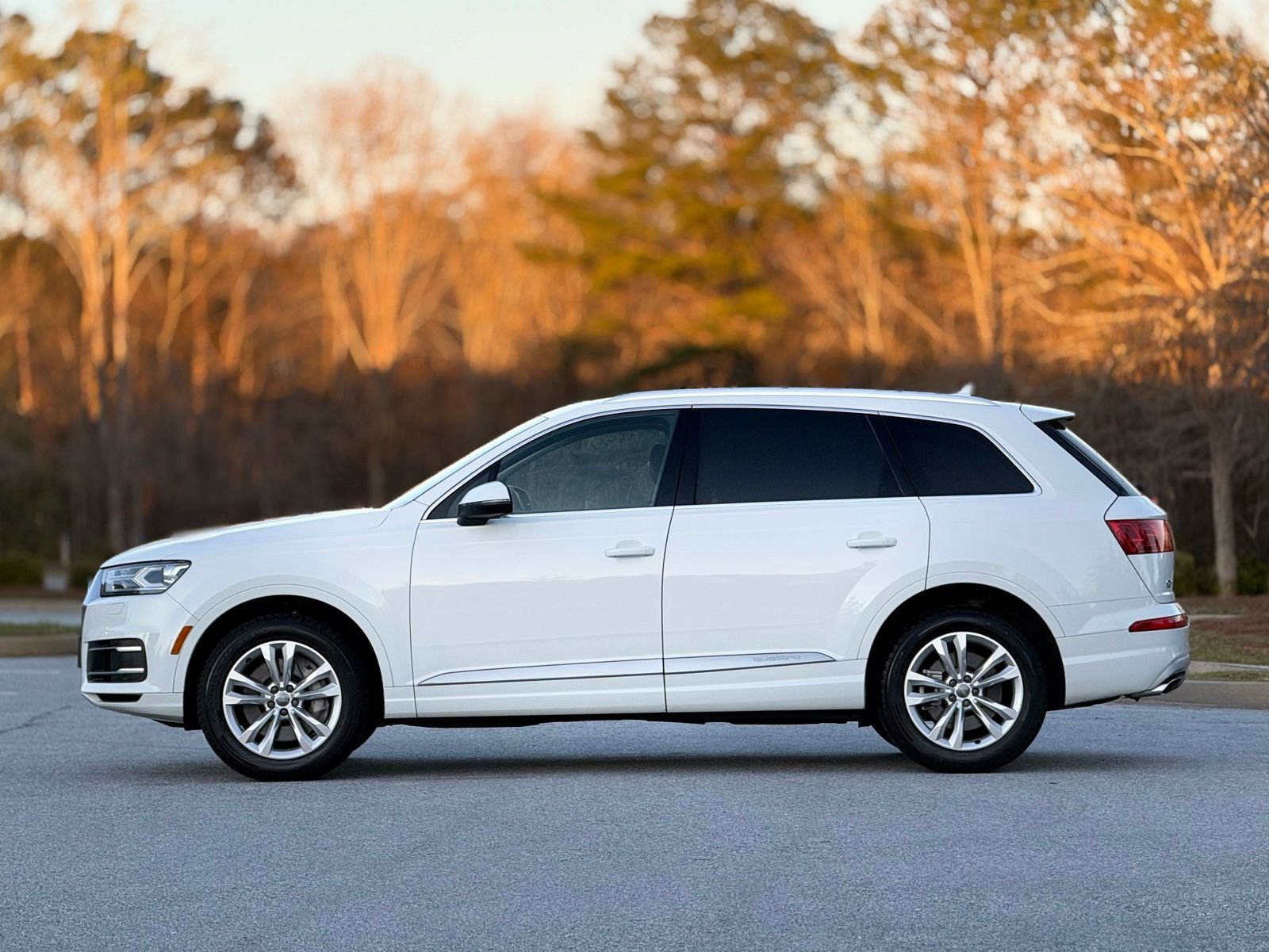 Used 2018 Audi Q7 3.0T Premium Plus image 8