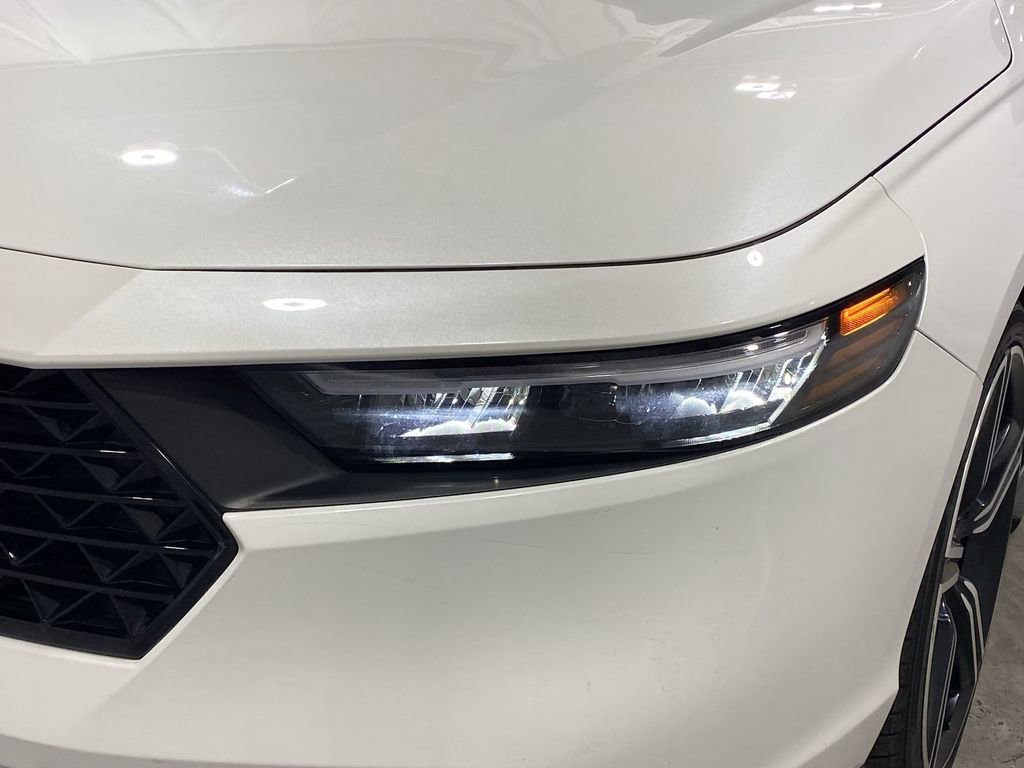 Used 2024 Honda Accord Sport image 29
