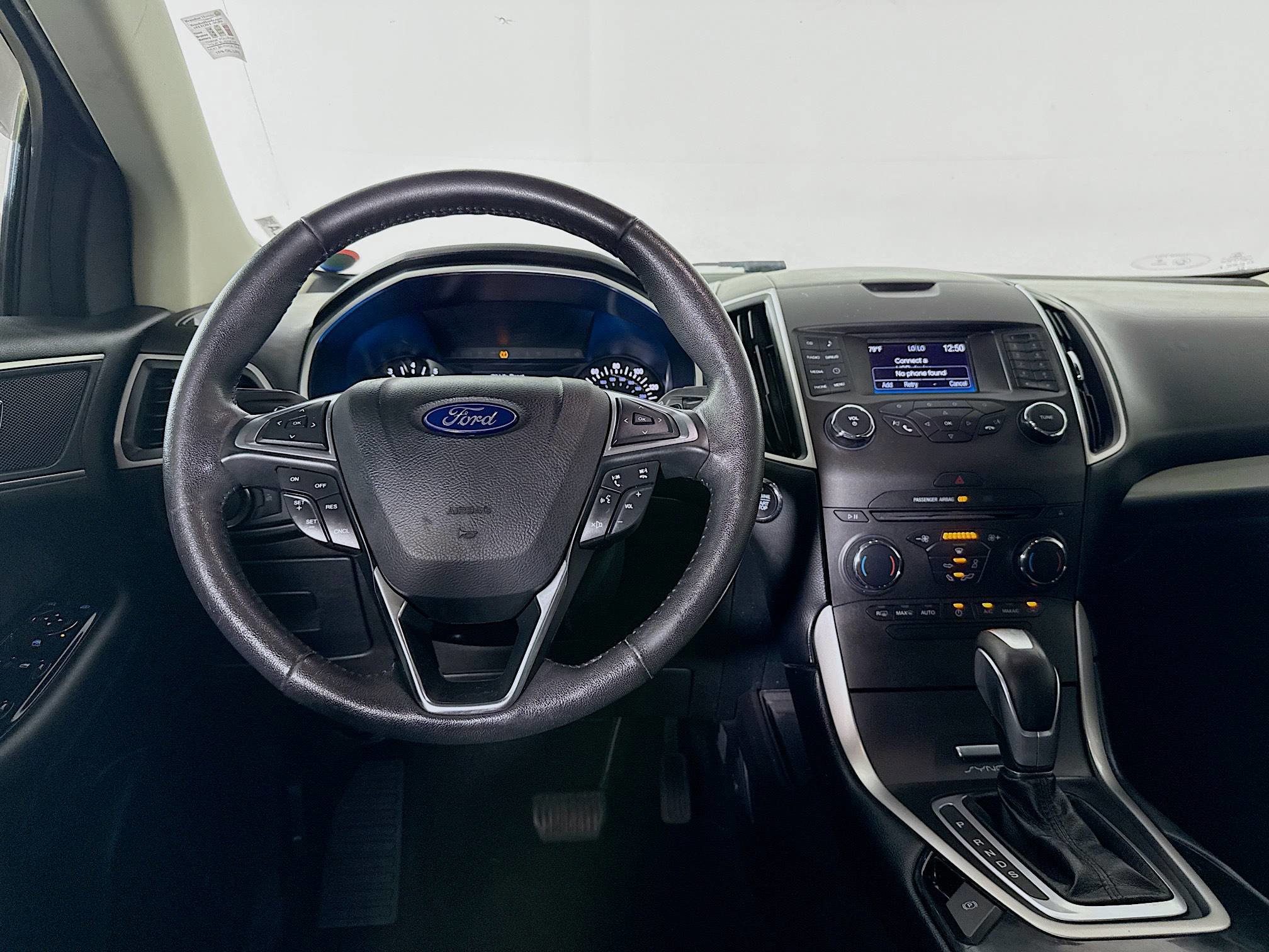 Used 2017 Ford Edge SEL image 25