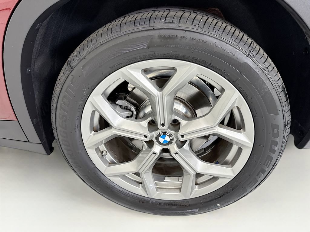 Certified 2024 BMW X3 sDrive30i w/ Convenience Package image 30