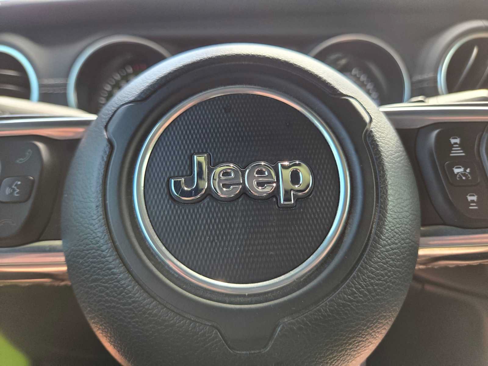 Used 2021 Jeep Wrangler Unlimited Rubicon 4xe w/ Cold Weather Group AWD/4WD image 30