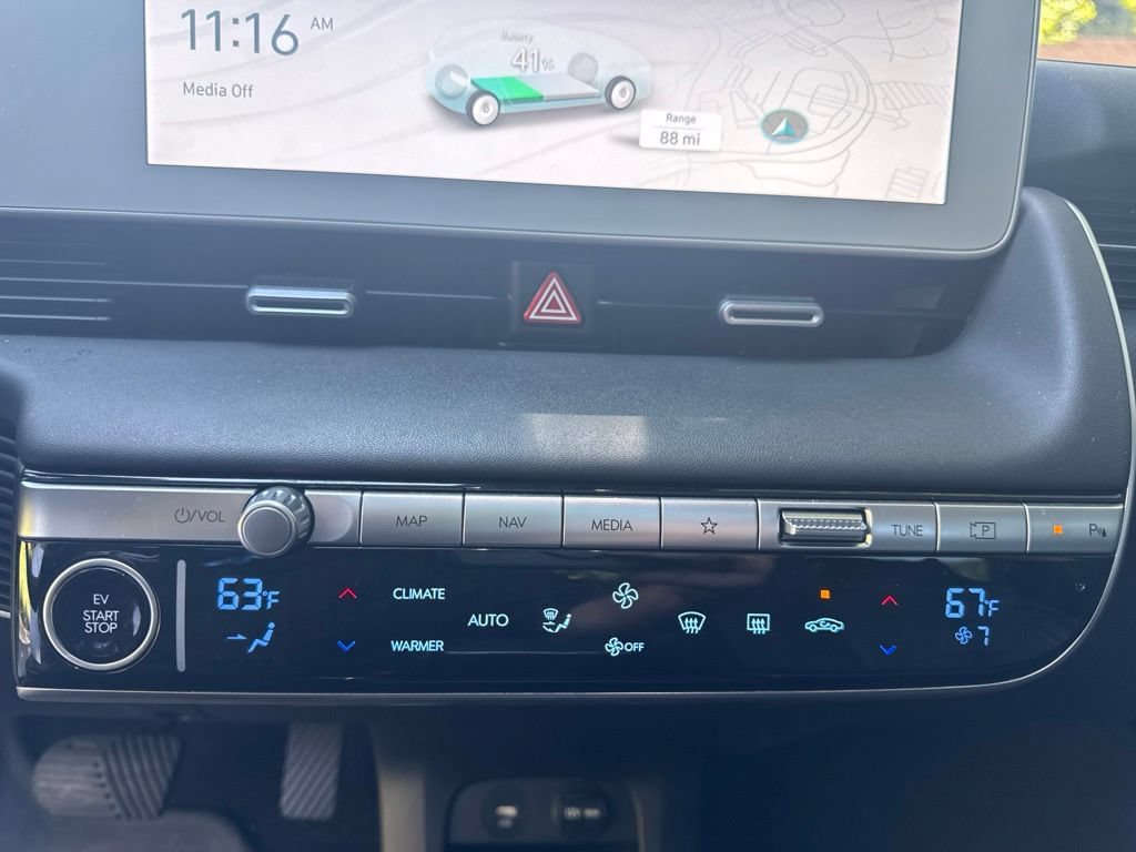 Used 2024 Hyundai Ioniq 5 Limited AWD/4WD image 17