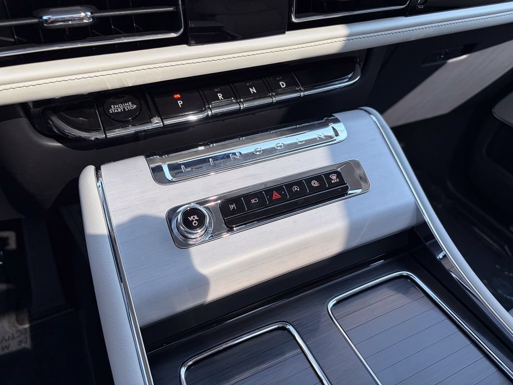 New 2026 Lincoln Aviator Reserve AWD/4WD image 49