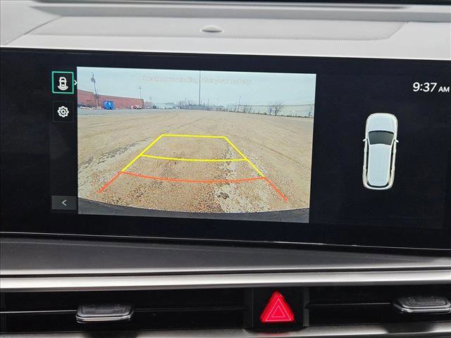 Used 2024 Kia Sorento S image 15