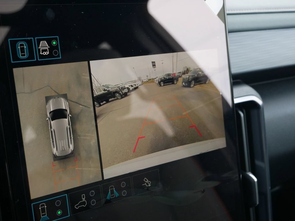 New 2026 GMC Acadia AT4 w/ Luxury Package AWD/4WD image 24