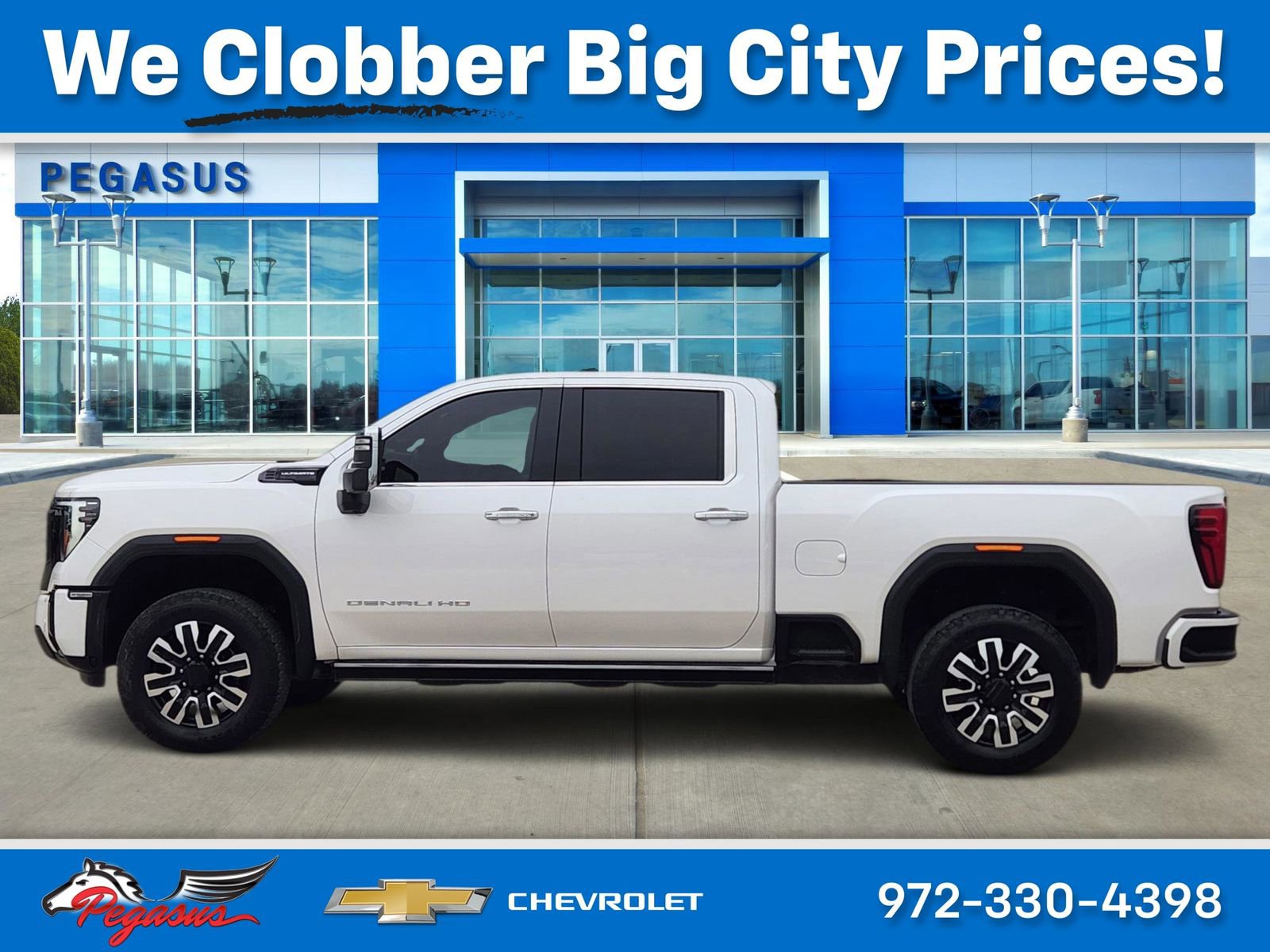 Used 2025 GMC Sierra 2500 Denali Ultimate image 3
