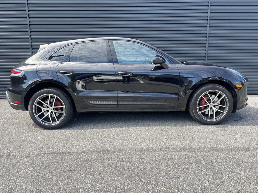 Certified 2023 Porsche Macan S AWD/4WD image 6